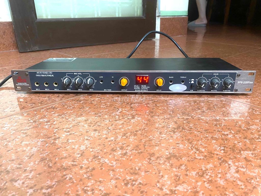 Vang số dbx DPS-228Plus Đen. Mua bán Tivi, Âm thanh tại Quận Lê Chân Hải Phòng được đăng bởi nguyễn đình trung hình 1