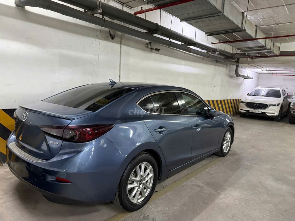 Mazda 3 2015 Серо-зеленый 120 тыс. км