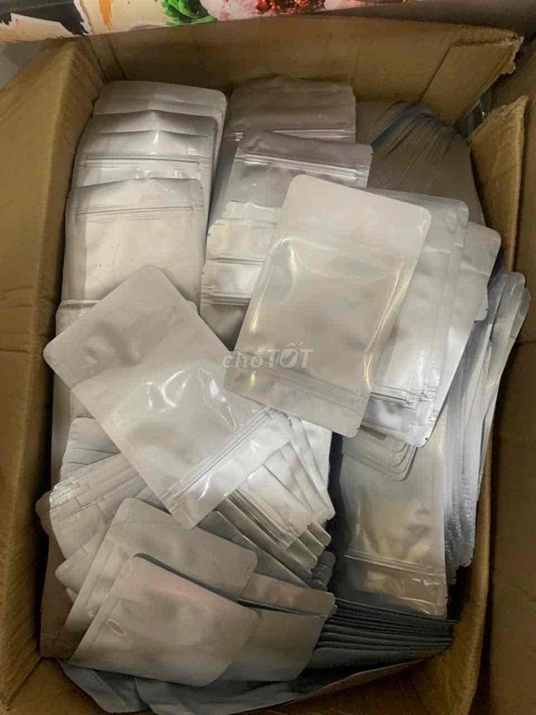 Túi zip Nhựa Bạc 12x19cm. Mua bán Đồ dùng văn phòng tại Thành phố Thuận An Bình Dương được đăng bởi Ánh Tuyết hình 1