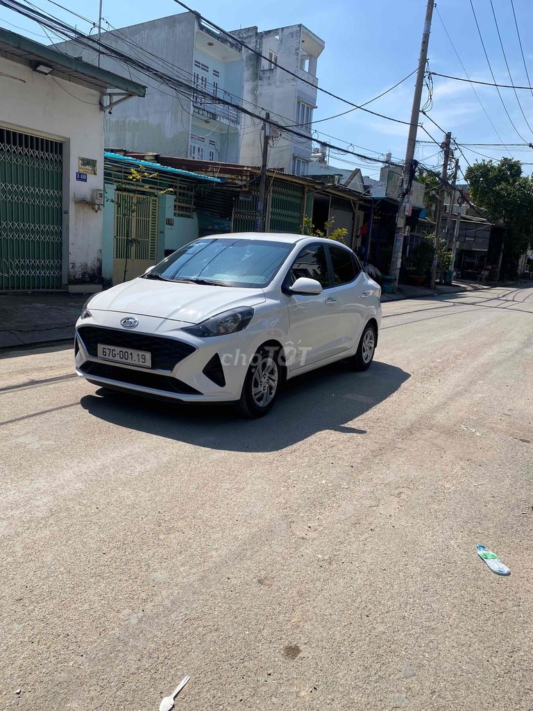 Hyundai Grand i10 Trắng Ghế da Tự động. Mua bán Ô tô tại Quận 12 Tp Hồ Chí Minh được đăng bởi tran van duc hình 3