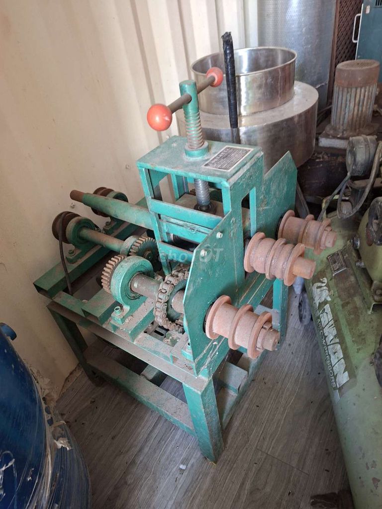 Máy uốn ống điện 220V. Mua bán Đồ chuyên dụng, Giống nuôi trồng tại Huyện Hóc Môn Tp Hồ Chí Minh được đăng bởi Pham kim Hoa hình 1