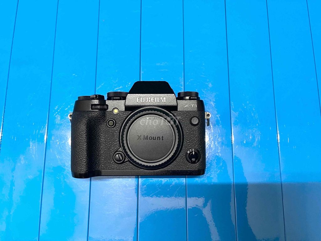 Máy ảnh Fujifilm XT1 Đen. Mua bán Máy ảnh, Máy quay tại Quận Tân Bình Tp Hồ Chí Minh được đăng bởi nguyen nguyen hình 1