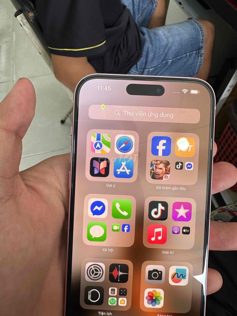 Iphone 15 Plus quốc tế mã VN/A 128Gb đẹp 99%. Mua bán Điện thoại tại Quận Gò Vấp Tp Hồ Chí Minh được đăng bởi Tony Mobile hình 6