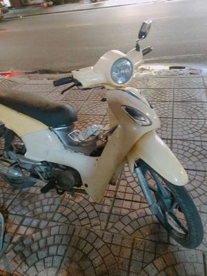 Xe máy Viela 110cc màu Vàng kem. Mua bán Xe máy tại Quận Phú Nhuận Tp Hồ Chí Minh được đăng bởi Nguyễn thanh phong