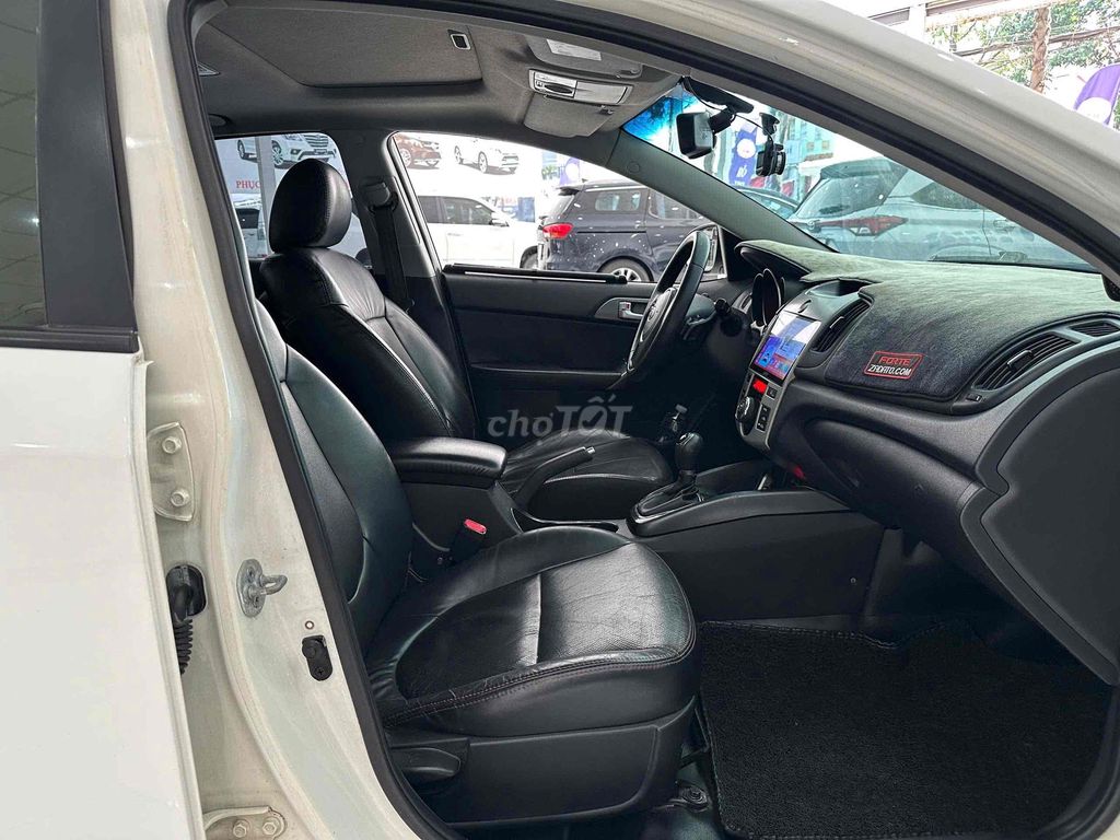 KIA Forte 2011 1.6AT 150000 km. Mua bán Ô tô tại Thành phố Thủ Dầu Một Bình Dương được đăng bởi Dương Tuấn Anh hình 8