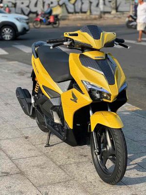 Honda AirBlade 125 2017 LED Vàng đen. Mua bán Xe máy tại Quận 11 Tp Hồ Chí Minh được đăng bởi Hưng Từ