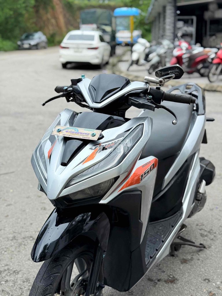 HONDA VARIO 150cc - đẹp Chuẩn - Mạnh Mẽ. Mua bán Xe máy tại Thị xã Hương Thủy Thừa Thiên Huế được đăng bởi CẦM ĐỒ ANH VŨ 198 NGUYỄN TẤT THÀNH hình 3