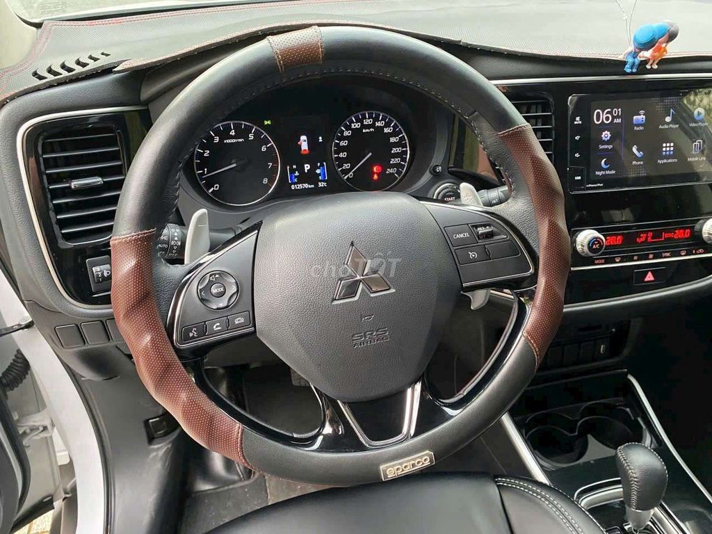 Mitsu Outlander 2022 2.0 CVT - 12000 km. Mua bán Ô tô tại Thành phố Thủ Đức Tp Hồ Chí Minh được đăng bởi VÕ NGỌC HOÀNG hình 4