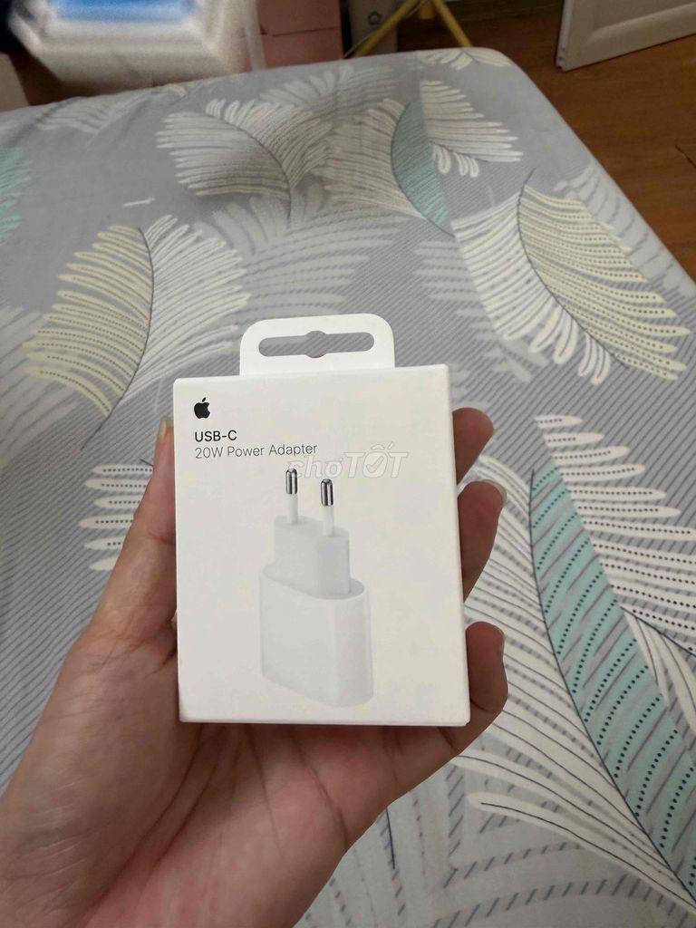 Apple A16 128GB Bạc. Mua bán Máy tính bảng tại Quận Cầu Giấy Hà Nội được đăng bởi Nguyễn Hoàng Bảo Nhi hình 1