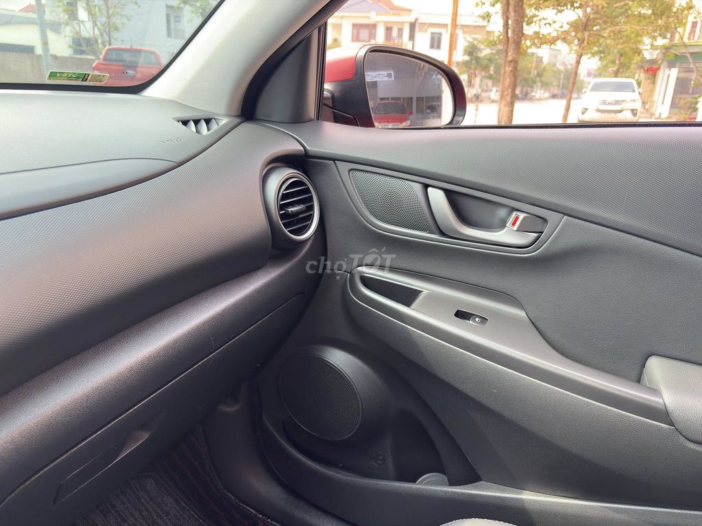 Hyundai Kona 2019 2.0 Đặc Biệt Đỏ. Mua bán Ô tô tại Thành phố Vinh Nghệ An được đăng bởi Nguyen duc tuan hình 12