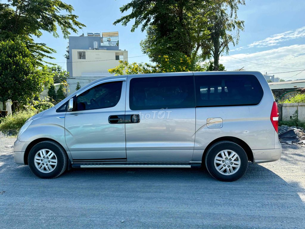 Hyundai Starex 2015 9c mẫu mới 2016. Mua bán Ô tô tại Quận Gò Vấp Tp Hồ Chí Minh được đăng bởi Bình An Ôtô  hình 9