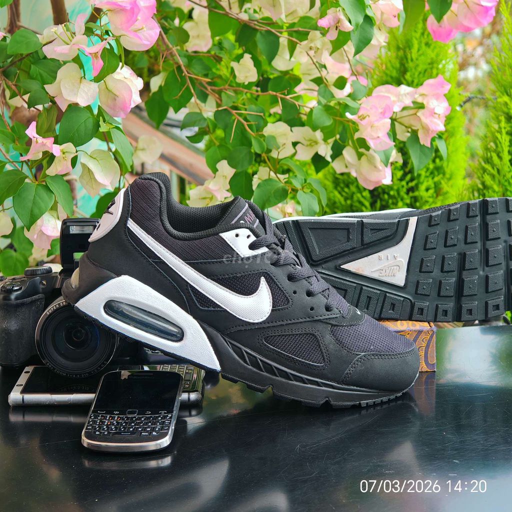 [CHÍNH HÃNG][Mới 99%] Nike Air Max IVO mua mới 3tr. Mua bán Giày dép tại Thành phố Thủ Đức Tp Hồ Chí Minh được đăng bởi chú CÔNG AN bán giày CHÍNH HÃNG hình 1