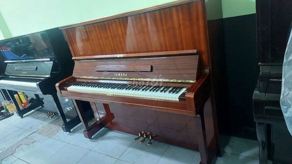 Yamaha U3F còn xót 1cap cuối năm sale rẻ