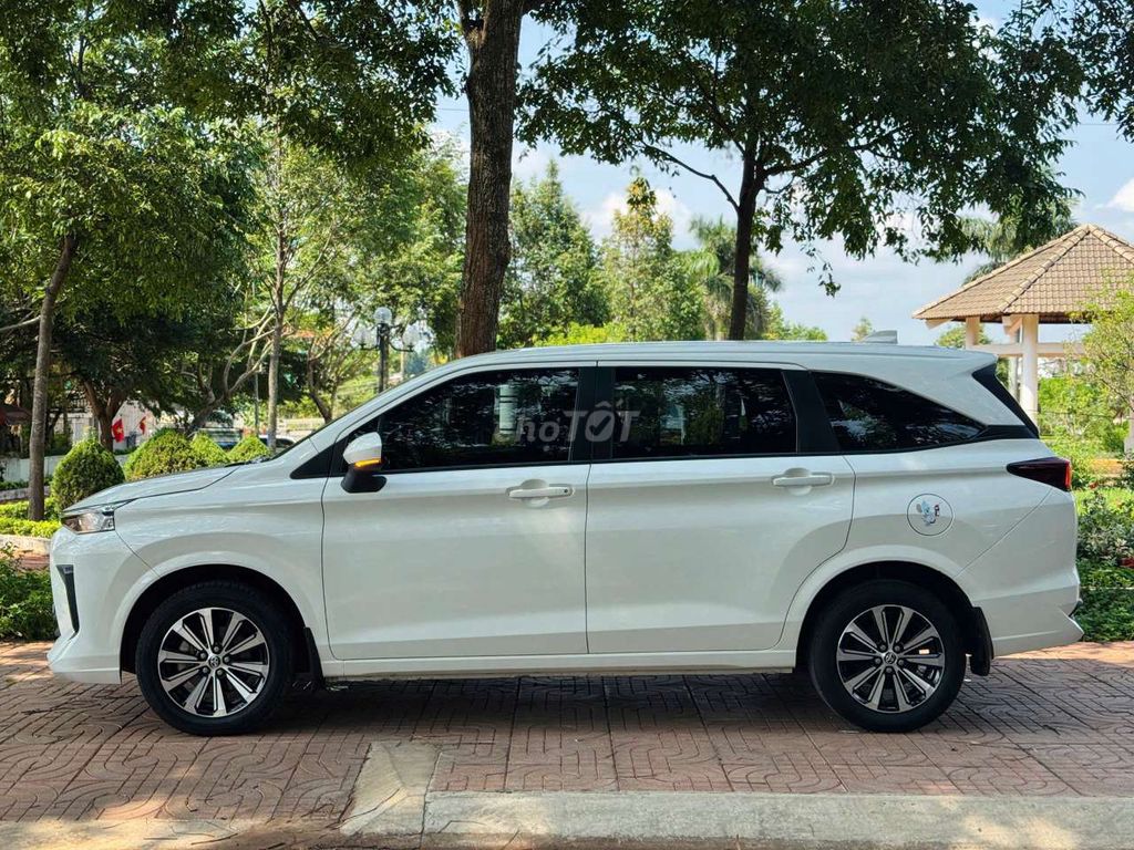 Toyota Avanza 2024 photo 2