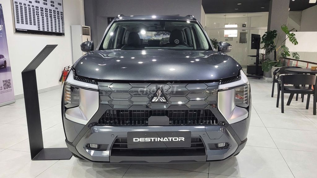MITSUBISHI DESITNATOR PREMIUM- XE GIAO NGAY+KM QUÀ. Mua bán Ô tô tại Quận 1 Tp Hồ Chí Minh được đăng bởi HÀ Mitsubishi hình 2