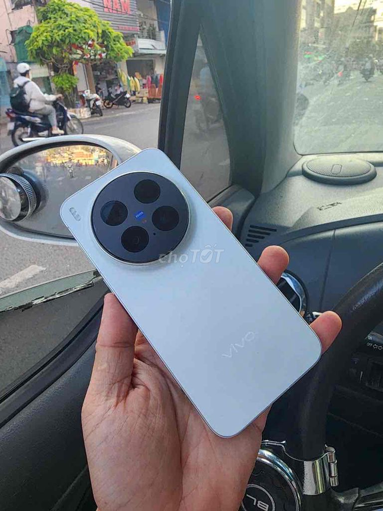 Vivo X300 Pro 12/256GB Trắng Đẹp keng 99%. Mua bán Điện thoại tại Quận Ninh Kiều Cần Thơ được đăng bởi Điện Thoại Tốt hình 1