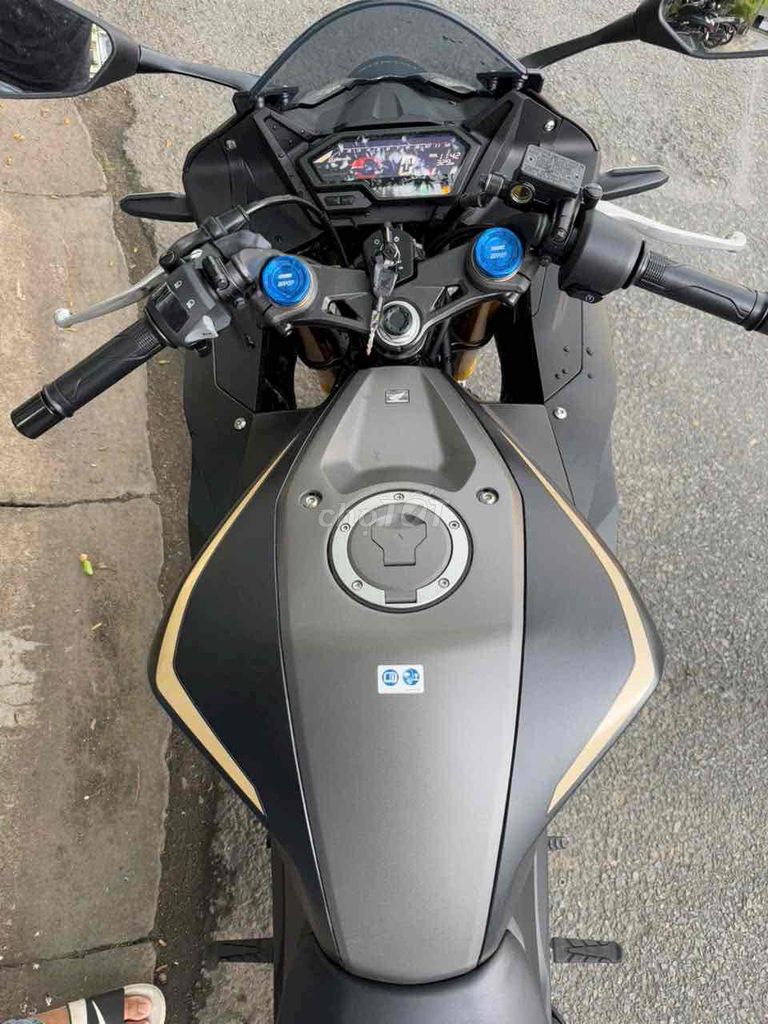 Honda CBR150r 2024 odo 380km. Mua bán Xe máy tại Quận 6 Tp Hồ Chí Minh được đăng bởi Quang Rambo  hình 6