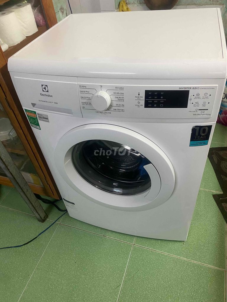 Máy giặt Electrolux 8kg inverter đời mới 98%