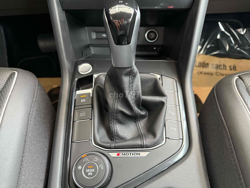 Volkswagen Tiguan 2023 mới 100% chỉ 200tr nhận xe. Mua bán Ô tô tại Quận 12 Tp Hồ Chí Minh được đăng bởi Phong GT Car hình 14