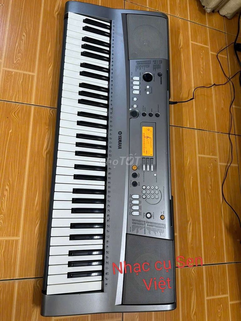 Đàn organ yamaha YPT310