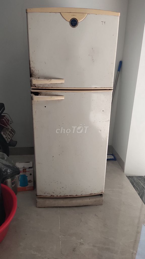 Tủ lạnh Electrolux Trắng Đã qua sử dụng. Mua bán Tủ lạnh tại Quận Ba Đình Hà Nội được đăng bởi Nguyệt hình 1