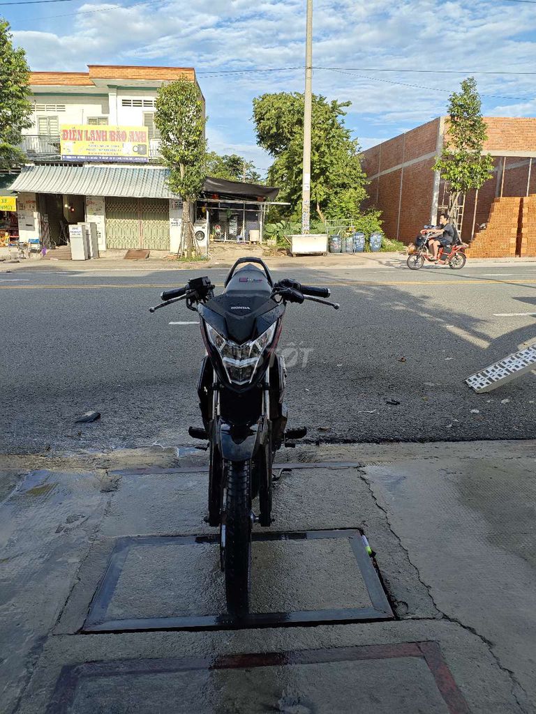 Sonic pxl kiểng. Mua bán Xe máy tại Thị xã Bến Cát Bình Dương được đăng bởi Xe Máy Thành Chung hình 3