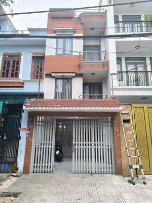 Rent · 6 bd · 100 м² · Quận Tân Phú, ул. Đường DC11