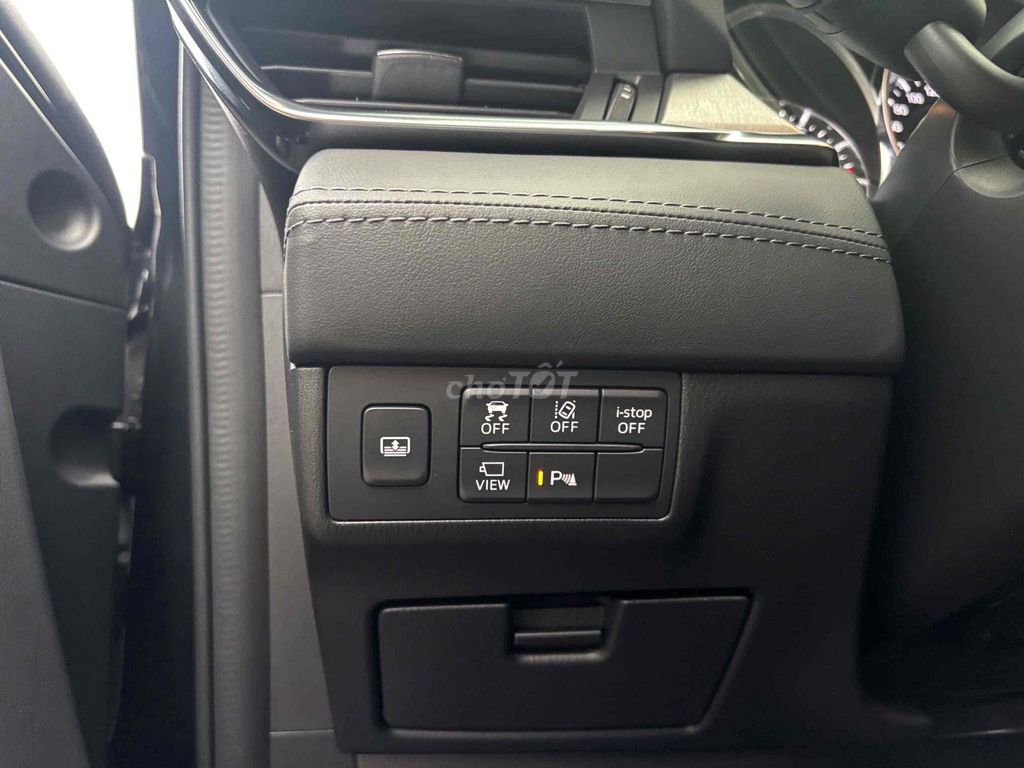 Mazda 6 2024 2.0 Premium TCCC 8400 km. Mua bán Ô tô tại Quận 8 Tp Hồ Chí Minh được đăng bởi Cửa hàng ô tô cũ TRUST CARS hình 14
