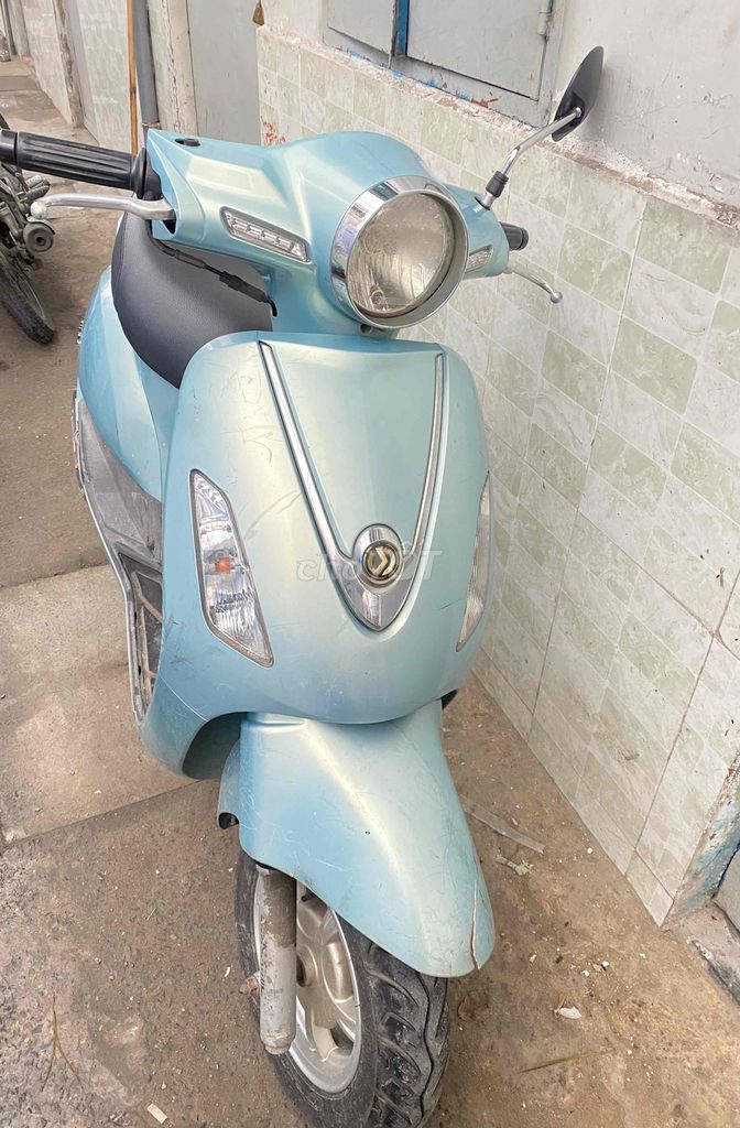 Cần bán xe Attila Elizabeth giấy tờ đầy đủ. Mua bán Xe máy tại Thành phố Thủ Đức Tp Hồ Chí Minh được đăng bởi Đào Tâm hình 2