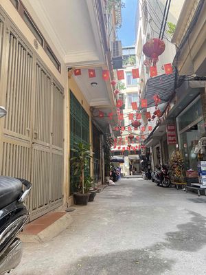 Townhouse 50 m² · 3 bed · Kim đồng