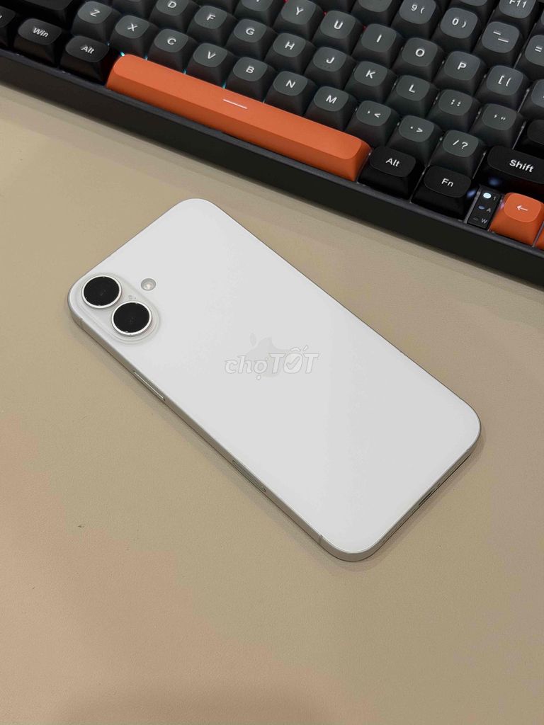Apple iPhone 16 Plus 128GB Trắng VN/A. Mua bán Điện thoại tại Quận Ninh Kiều Cần Thơ được đăng bởi Dương Store hình 1