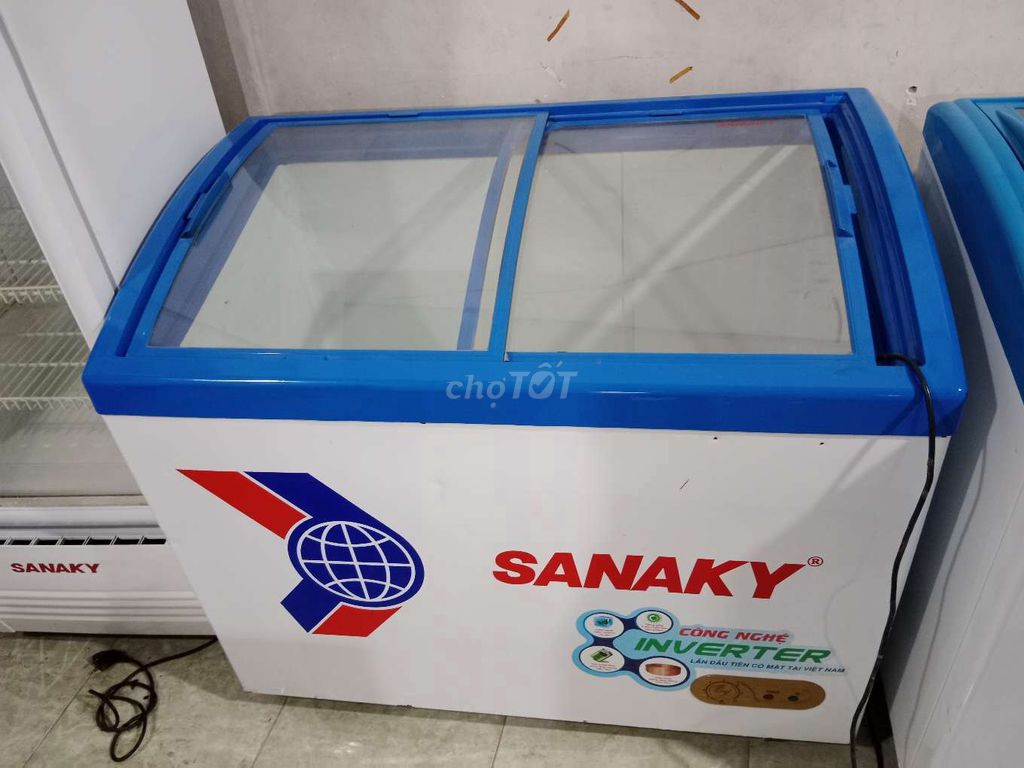 Bán tủ kem Sanaky Inverter