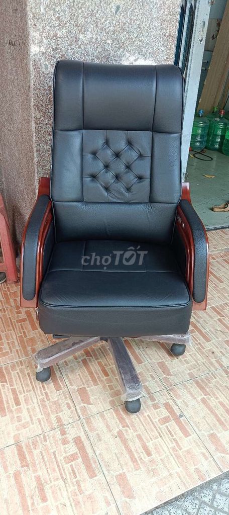Ghế giám đốc Hòa Phát da Đen. Mua bán Bàn ghế tại Quận Thanh Khê Đà Nẵng được đăng bởi Hoàng cao minh tiến hình 1