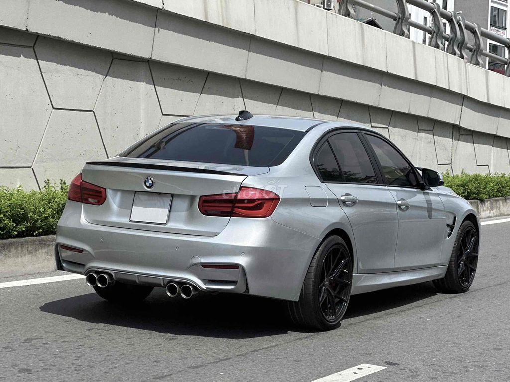 BMW 3 Series 2***00 km. Mua bán Ô tô tại Quận Long Biên Hà Nội được đăng bởi Nguyễn Thanh Phúc hình 3