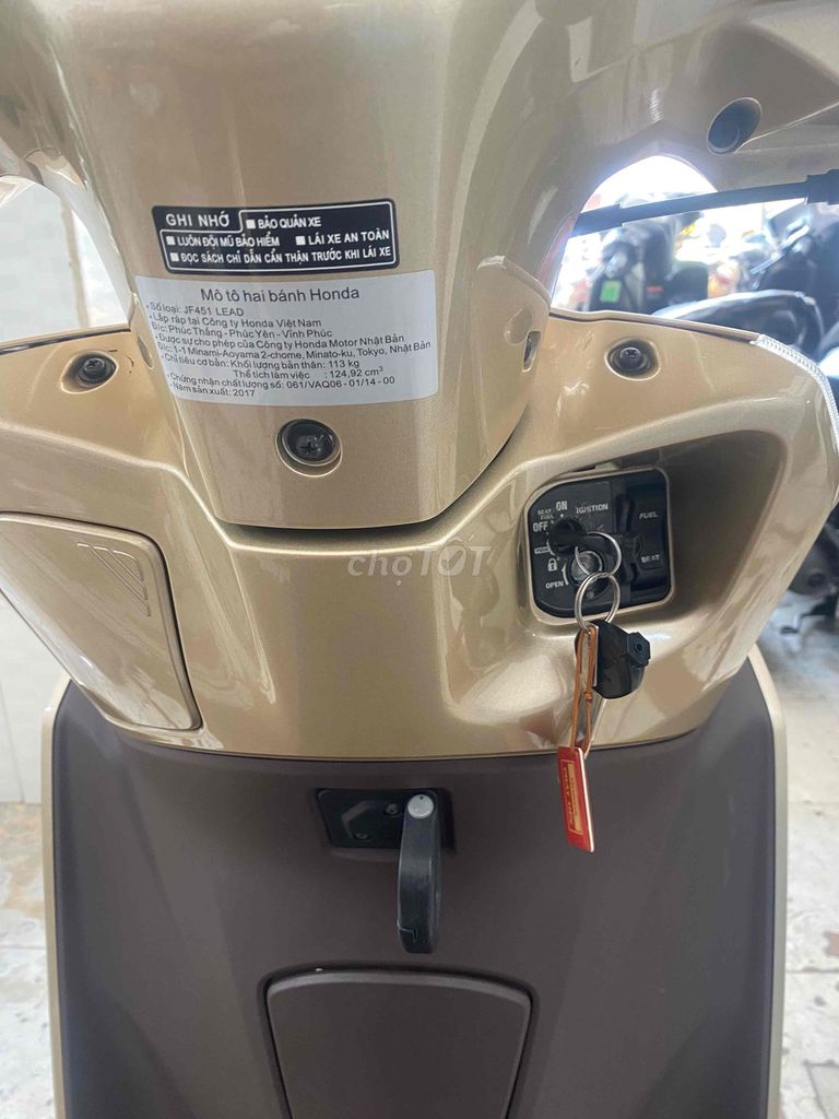 lead 2017 bstp 9chủ còn đủ phụ kiện. Mua bán Xe máy tại Quận Phú Nhuận Tp Hồ Chí Minh được đăng bởi Hung Nguyên hình 8