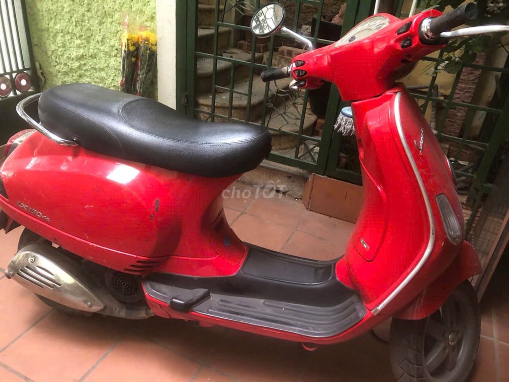 Piaggio Vespa LX 150 Đỏ. Mua bán Xe máy tại Quận Hoàng Mai Hà Nội được đăng bởi Quân Hoàng hình 1