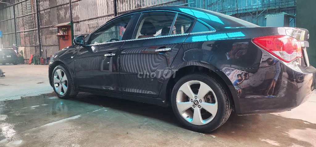Chevrolet Cruze CDX Đen. Mua bán Ô tô tại Quận Nam Từ Liêm Hà Nội được đăng bởi TIẾN DŨNG hình 4
