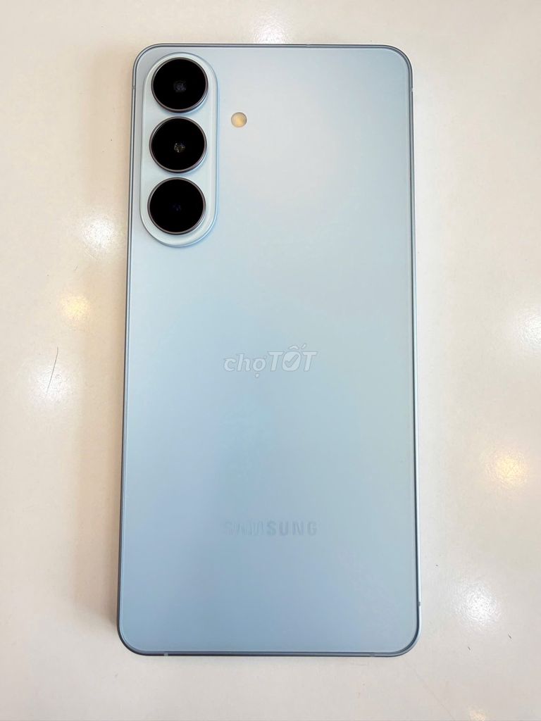 Samsung S26 Plus 256GB Xanh nhạt Siêu mới. Mua bán Điện thoại tại Thành phố Đà Lạt Lâm Đồng được đăng bởi lê hồng quân hình 1