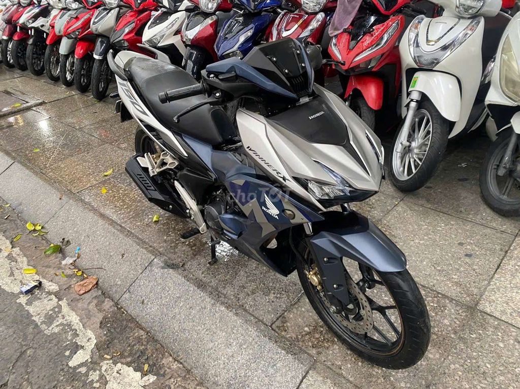 Honda Winner V2 ABS 2021 Серо-серебристый Б/у