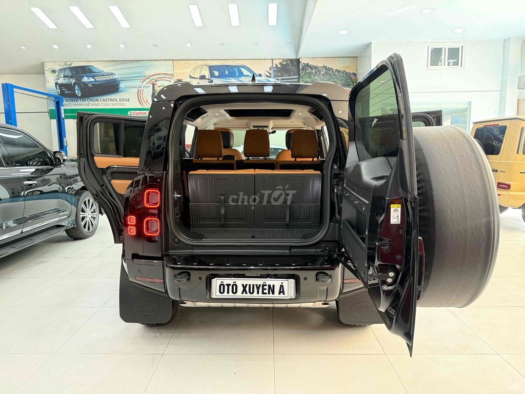 Defender 110HSE 2022 P300 23.000 km. Mua bán Ô tô tại Quận Tân Bình Tp Hồ Chí Minh được đăng bởi Nguyễn Văn Lâm hình 10