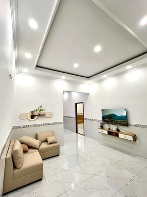 Rent · 1 bd · 95 м² · Quận 7, ул. Đường Huỳnh Tấn Phát