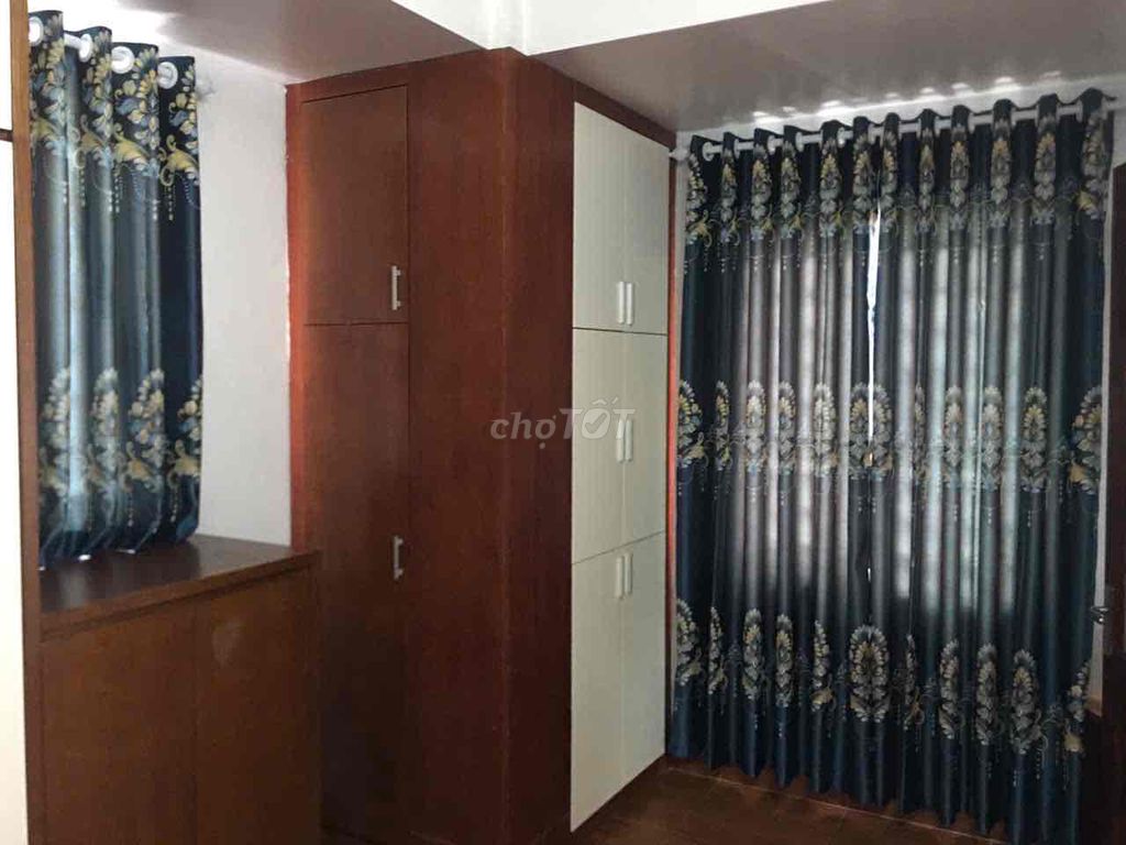 cho thue  căn hộ trung cư cao cấp tầng 7 . ngõ 203 trường chinh dt 50m