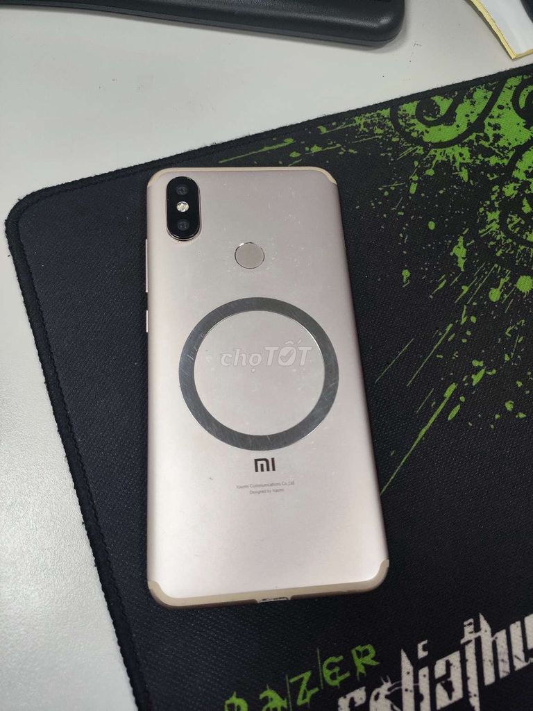 Điện thoại Xiaomi Mi A2 4/64GB . Mua bán Điện thoại tại Quận Hoàng Mai Hà Nội được đăng bởi Long Nguyễn hình 1
