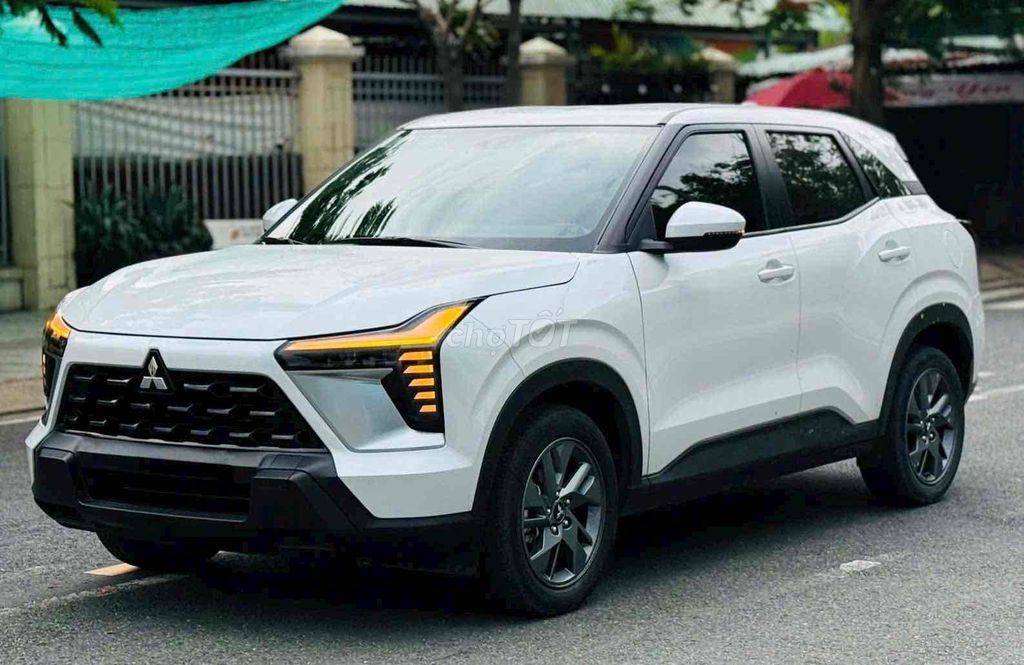 Мицубиси Xforce GLX 2024 белый 17 000 км