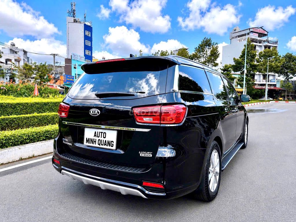 Kia Sedona 2021 photo 5
