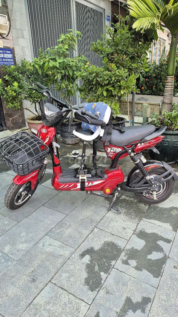 Xe đạp điện 133M còn mới đẹp 95%. Mua bán Xe điện tại Quận 12 Tp Hồ Chí Minh được đăng bởi Cường hình 2