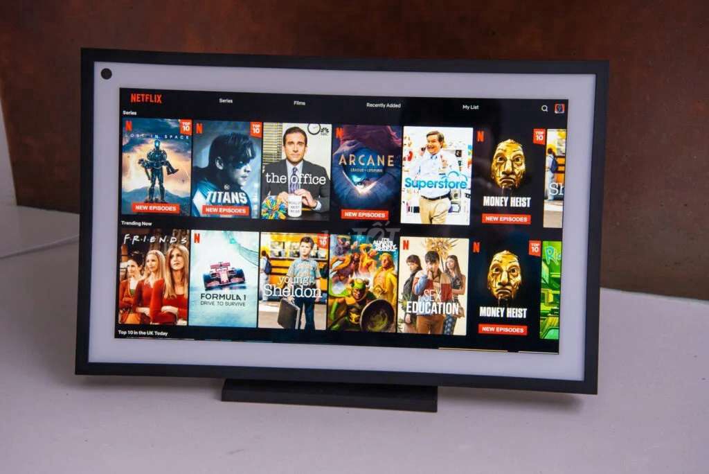 Amazon Echo Show 15 sách tay từ Nhật. Mua bán Máy tính bảng tại Quận 7 Tp Hồ Chí Minh được đăng bởi Mai9x hình 1