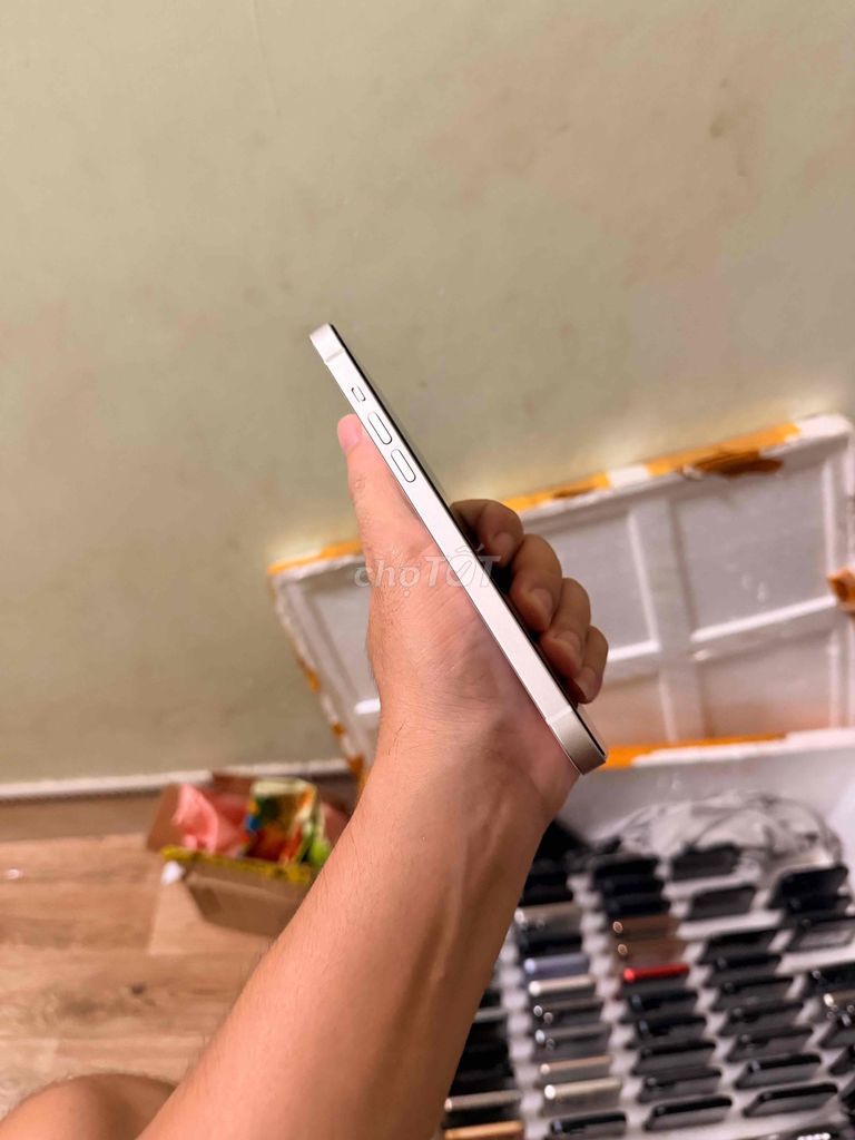 14 plus quốc tế. Mua bán Điện thoại tại Quận Gò Vấp Tp Hồ Chí Minh được đăng bởi Quảng Phạm Mua Iphone Lock và QT  HCM hình 1