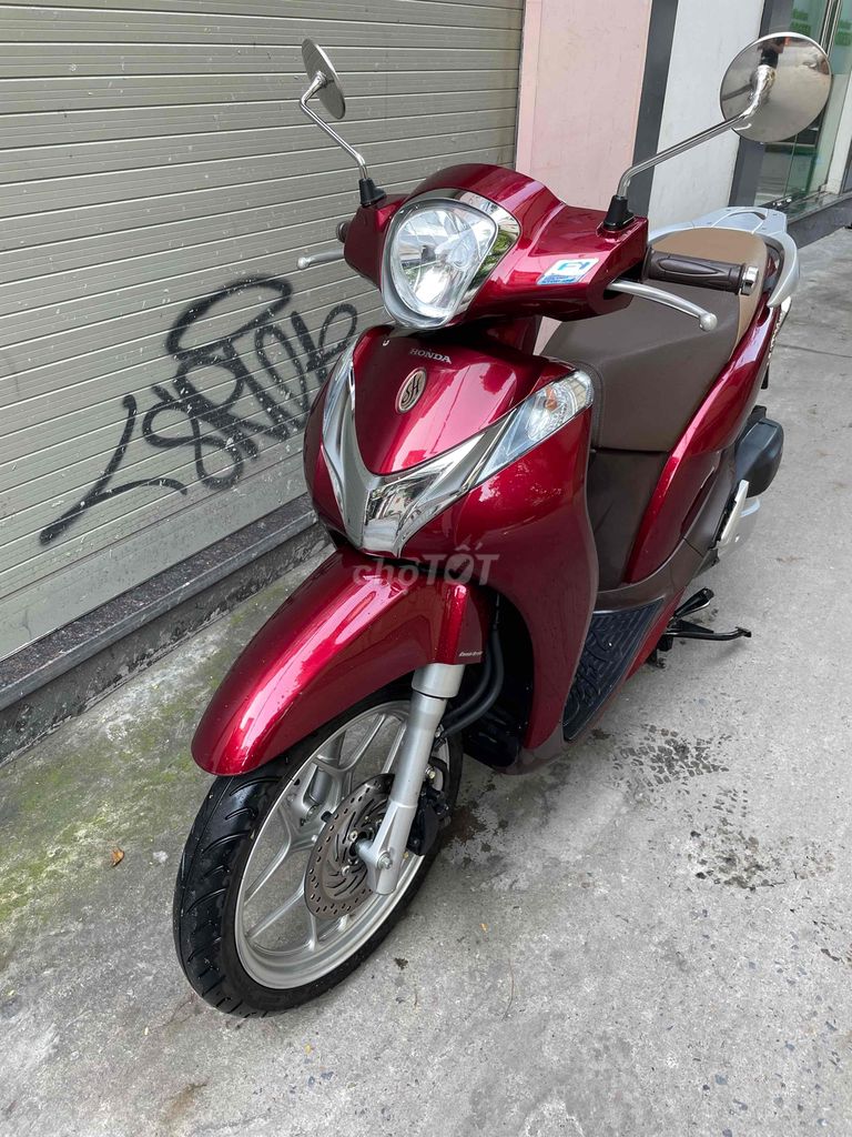 xe shmo ko đi đến cần bán. Mua bán Xe máy tại Quận Tây Hồ Hà Nội được đăng bởi Viet hình 1