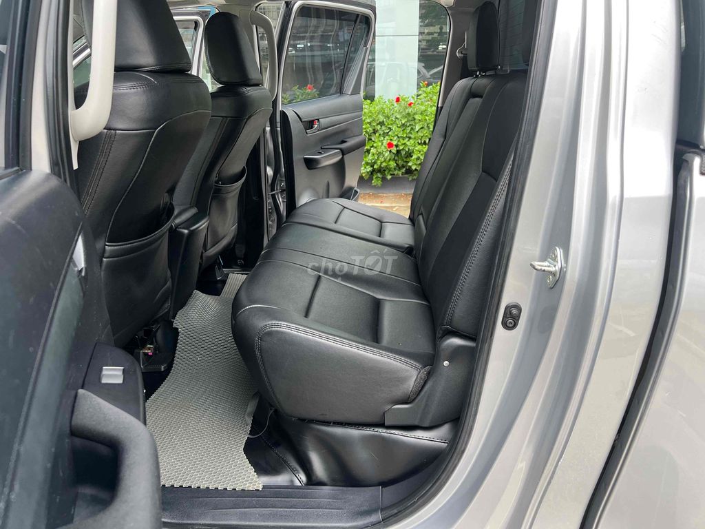 Toyota Hilux 2019 2.4E 4x2 MT - 180000 km. Mua bán Ô tô tại Quận Hà Đông Hà Nội được đăng bởi Đỗ Tiên  hình 8